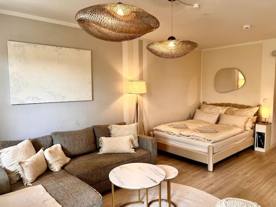 Stylish Studio Apartment With Beautiful Balcony Ingolstadt Exterior foto